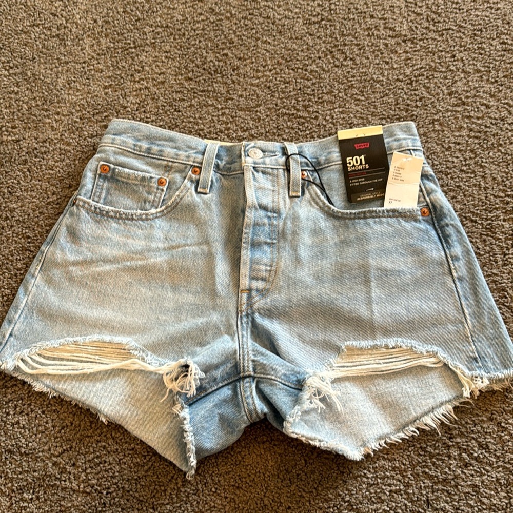 LEVIS 501 JEAN SHORTS